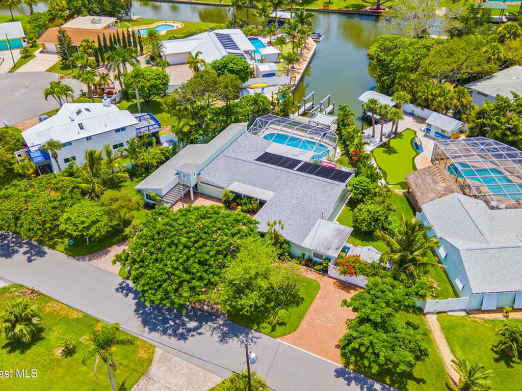 1732 Bay Shore Drive, Cocoa Beach, FL 32931