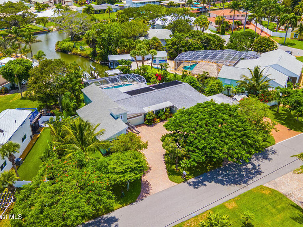 1732 Bay Shore Drive, Cocoa Beach, FL 32931