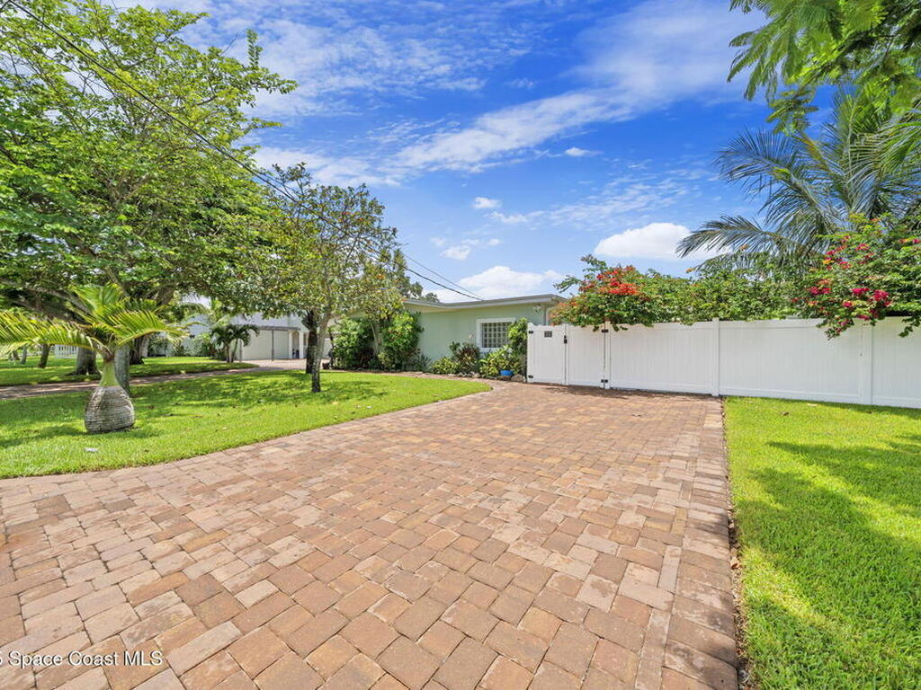 1732 Bay Shore Drive, Cocoa Beach, FL 32931