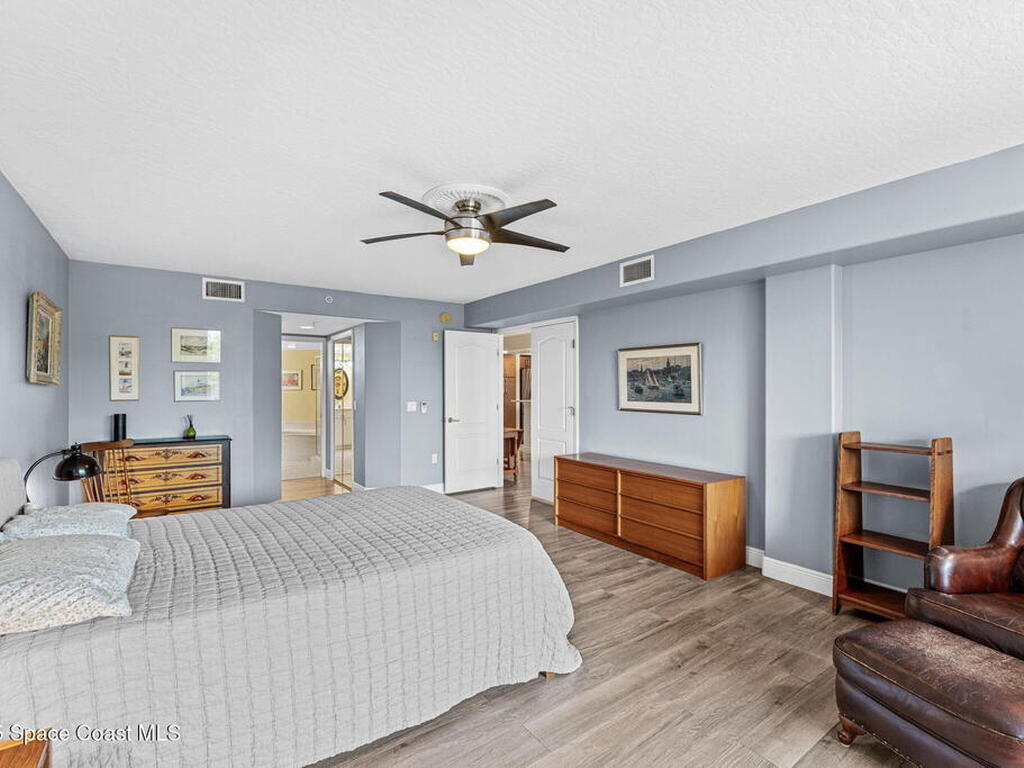 3360 S Atlantic Avenue, Cocoa Beach, FL 32931