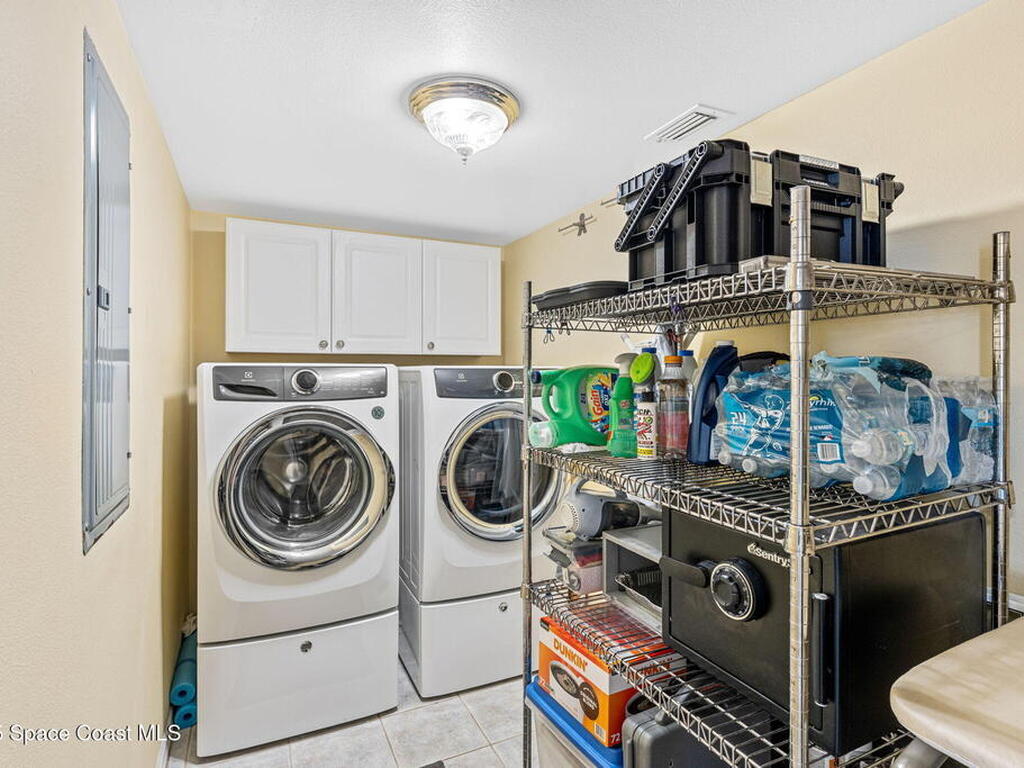 3360 S Atlantic Avenue, Cocoa Beach, FL 32931