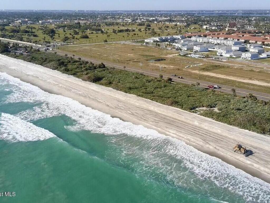 777 Clearwater Avenue, Satellite Beach, FL 32937
