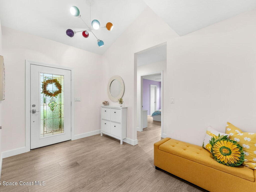 33 Yawl Drive, Cocoa Beach, FL 32931