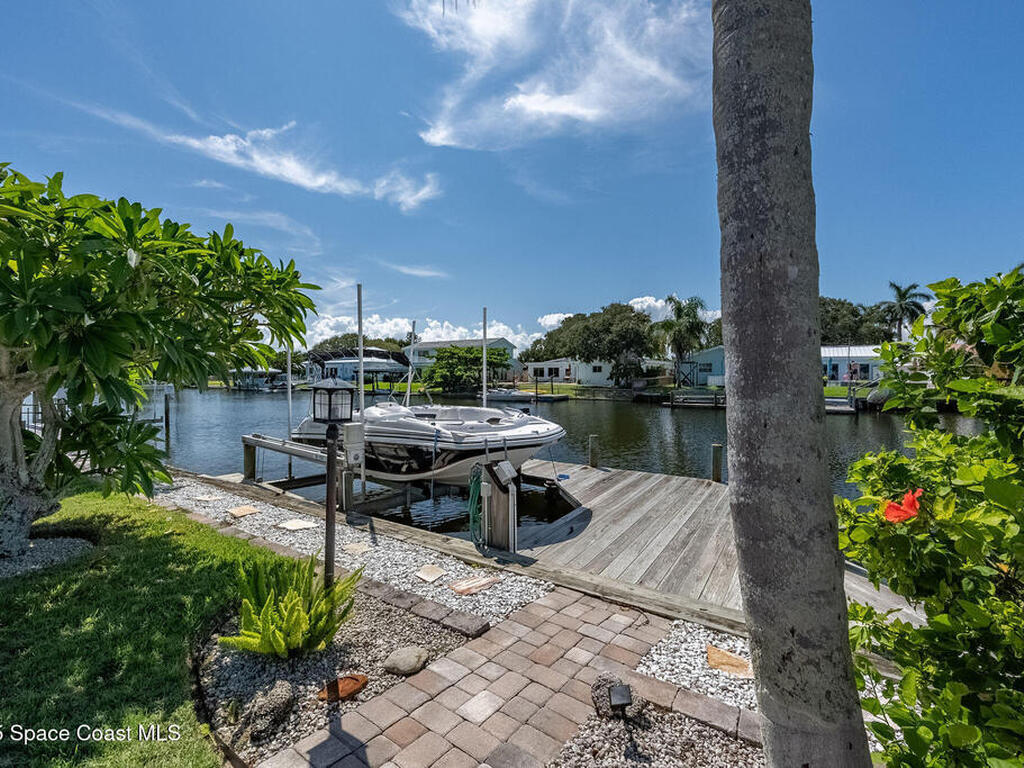 63 Yacht Haven Drive, Cocoa Beach, FL 32931