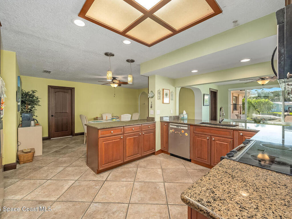 63 Yacht Haven Drive, Cocoa Beach, FL 32931
