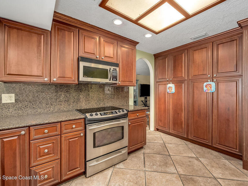 63 Yacht Haven Drive, Cocoa Beach, FL 32931