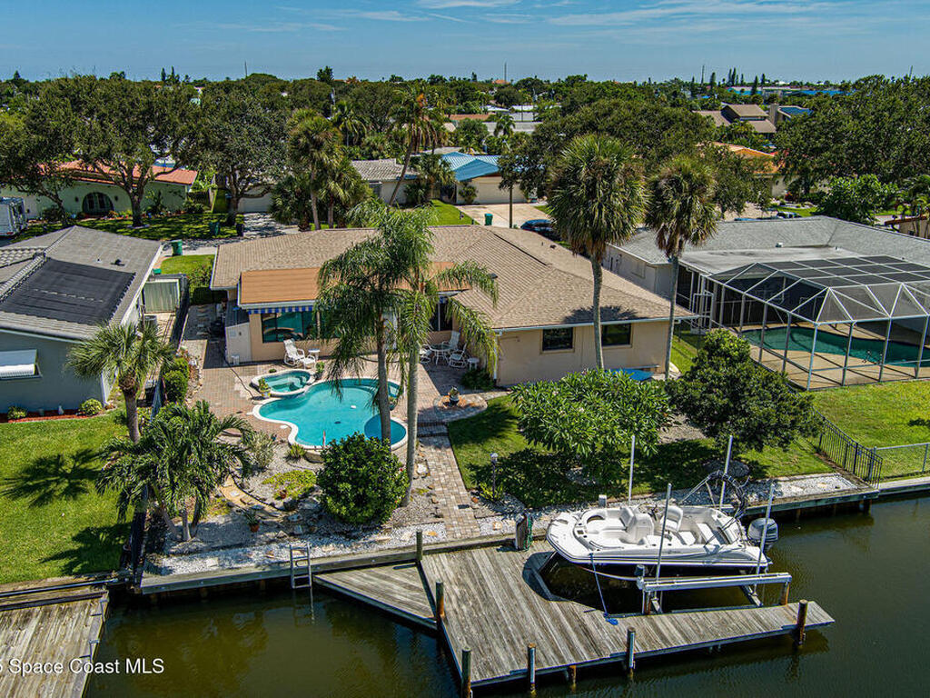 63 Yacht Haven Drive, Cocoa Beach, FL 32931