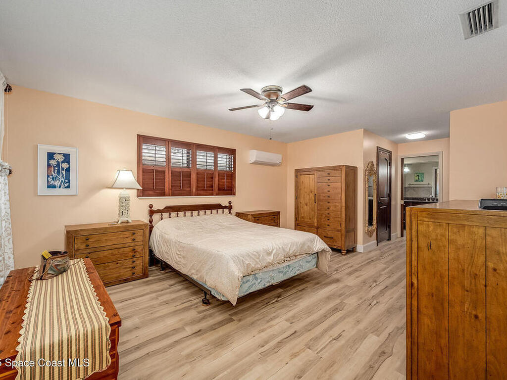 63 Yacht Haven Drive, Cocoa Beach, FL 32931