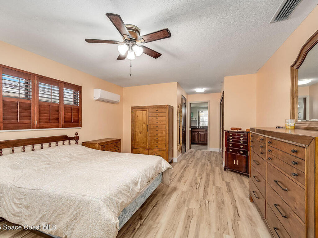 63 Yacht Haven Drive, Cocoa Beach, FL 32931