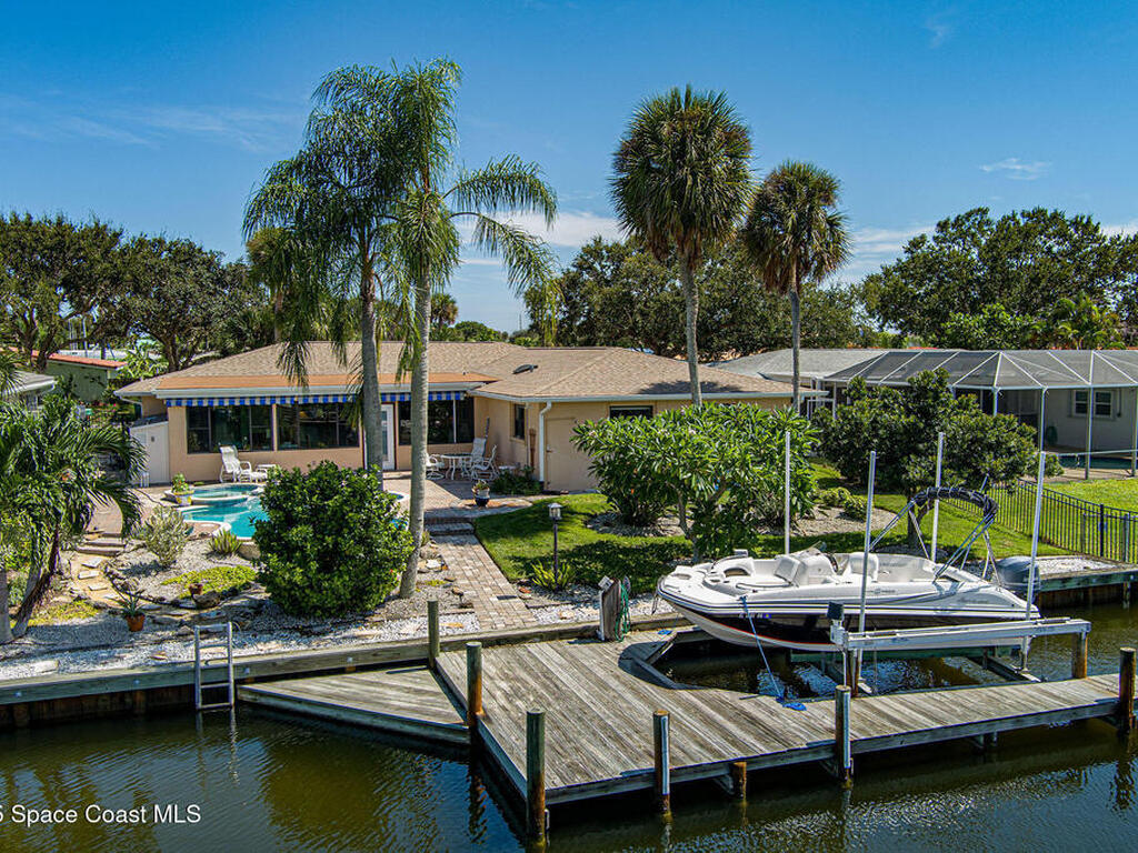 63 Yacht Haven Drive, Cocoa Beach, FL 32931
