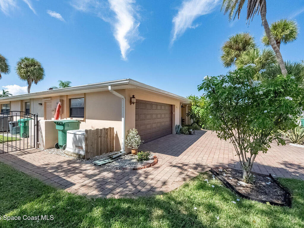 63 Yacht Haven Drive, Cocoa Beach, FL 32931