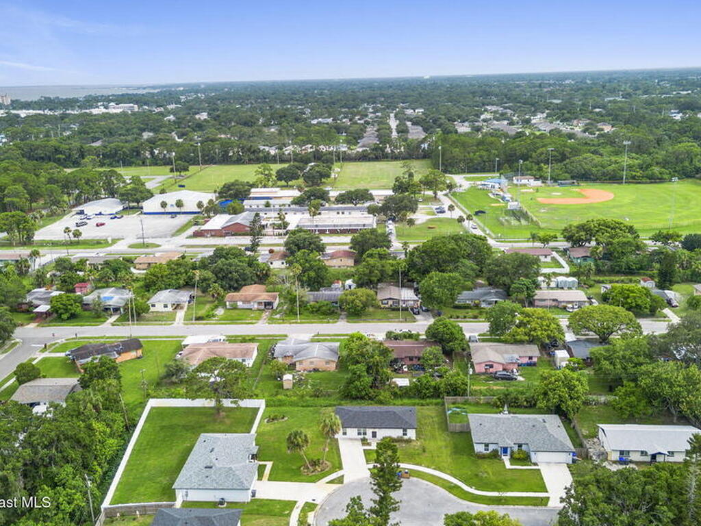 845 Kenilworth Court, Titusville, FL 32780