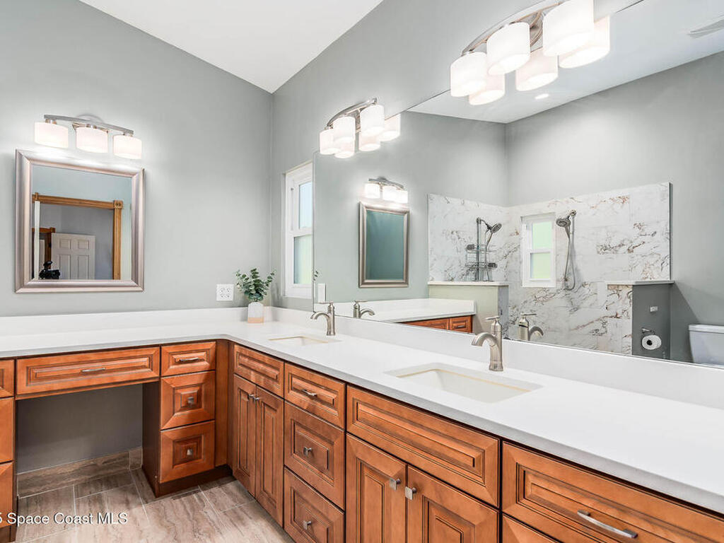 4027 Secretariat Lane, Malabar, FL 32950