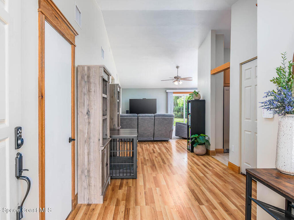4027 Secretariat Lane, Malabar, FL 32950