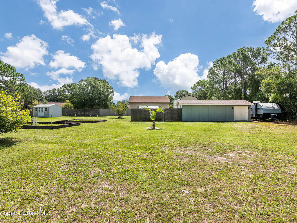 4027 Secretariat Lane, Malabar, FL 32950