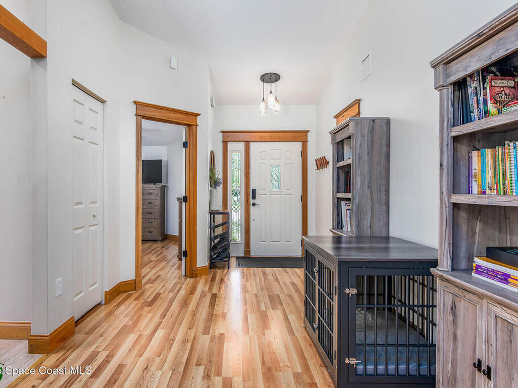 4027 Secretariat Lane, Malabar, FL 32950