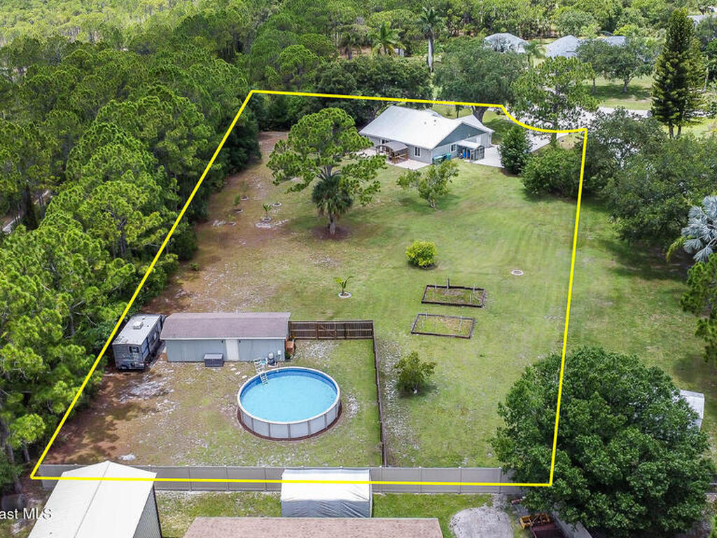 4027 Secretariat Lane, Malabar, FL 32950