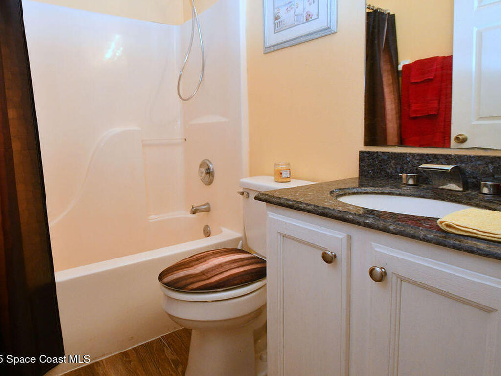 1388 Hill Avenue, Melbourne, FL 32940