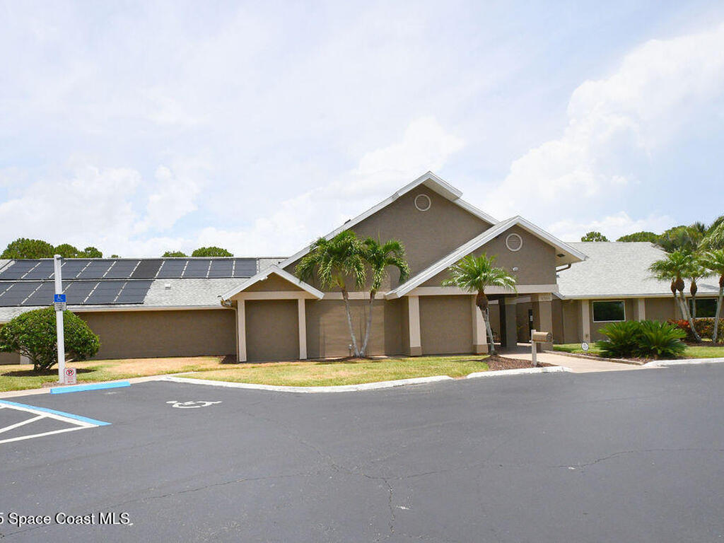 1388 Hill Avenue, Melbourne, FL 32940