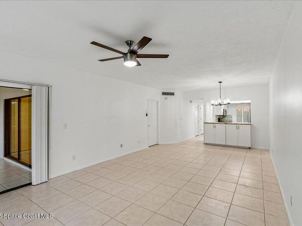 6165 S Mirror Lake Drive, Sebastian, FL 32958