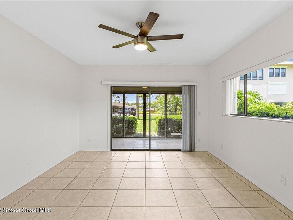 6165 S Mirror Lake Drive, Sebastian, FL 32958