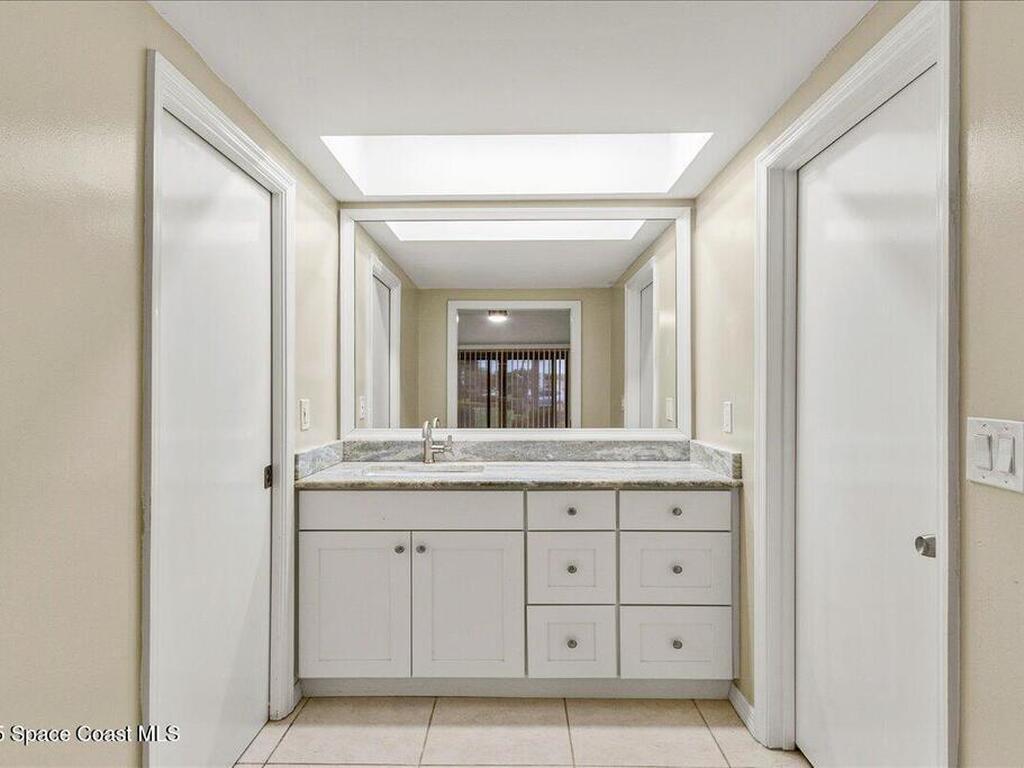 6165 S Mirror Lake Drive, Sebastian, FL 32958