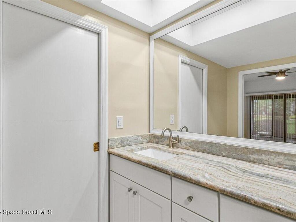 6165 S Mirror Lake Drive, Sebastian, FL 32958