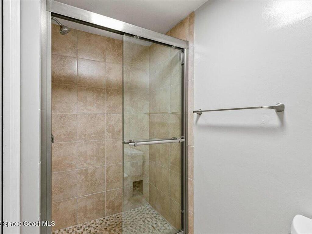 6165 S Mirror Lake Drive, Sebastian, FL 32958