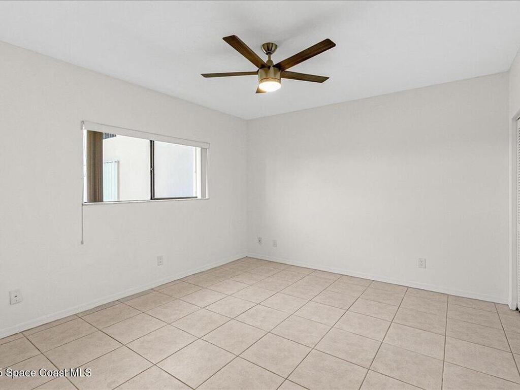 6165 S Mirror Lake Drive, Sebastian, FL 32958