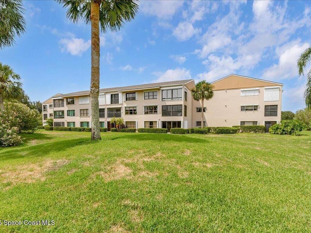 6165 S Mirror Lake Drive, Sebastian, FL 32958