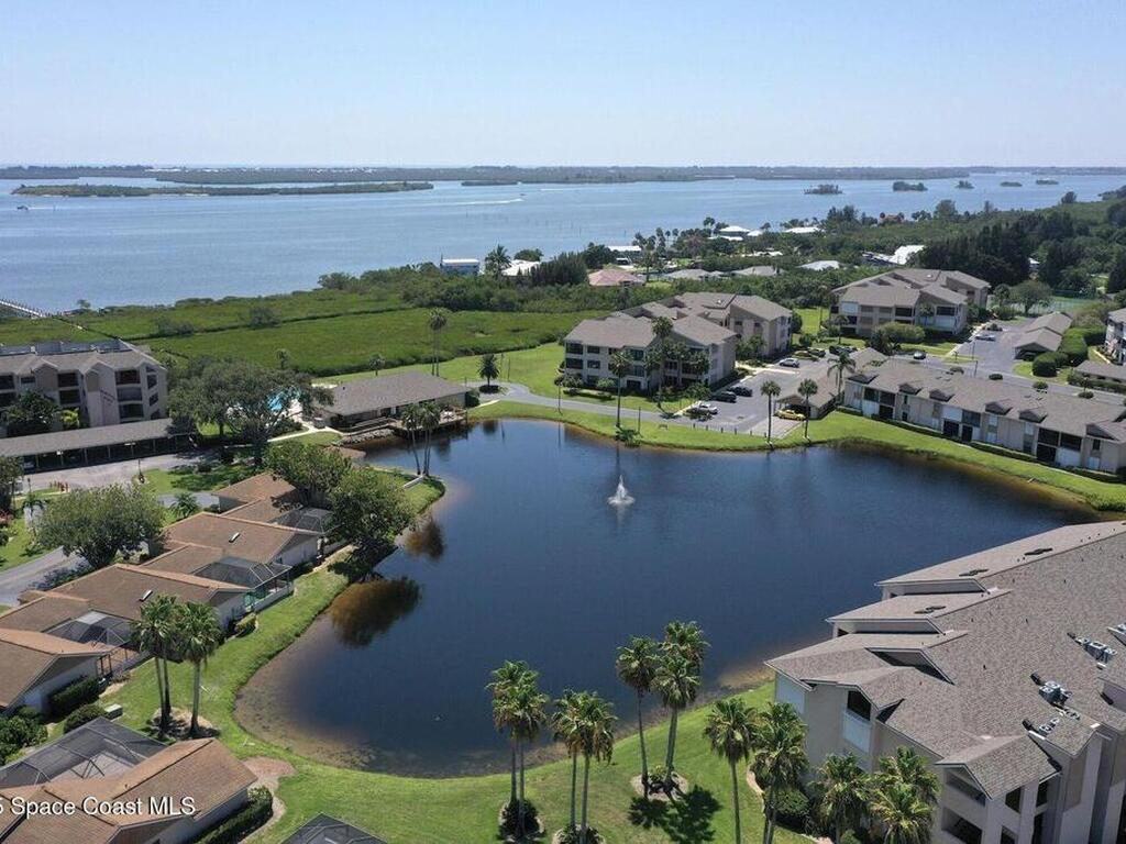 6165 S Mirror Lake Drive, Sebastian, FL 32958