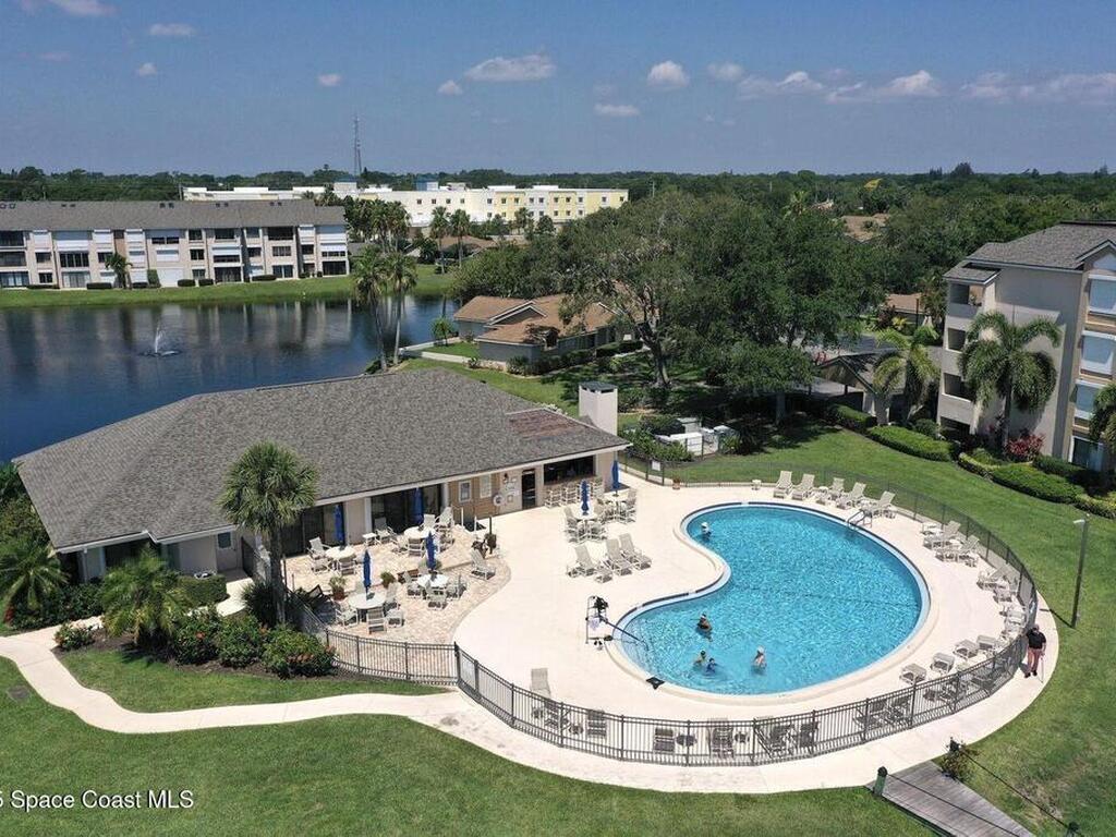 6165 S Mirror Lake Drive, Sebastian, FL 32958