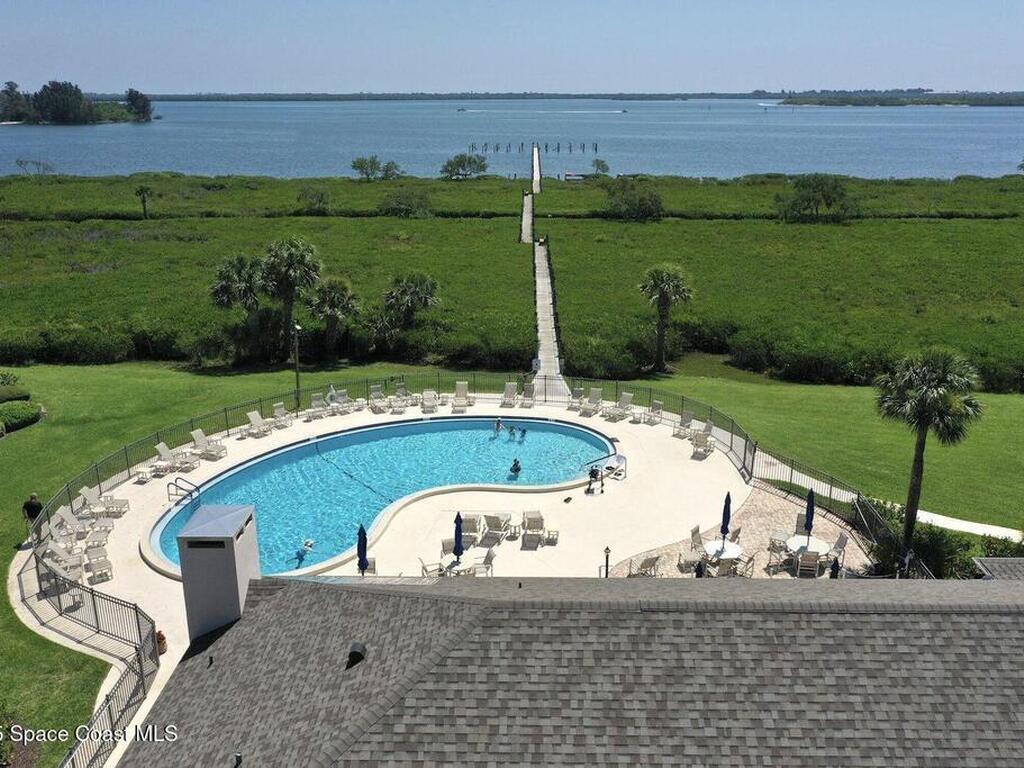 6165 S Mirror Lake Drive, Sebastian, FL 32958