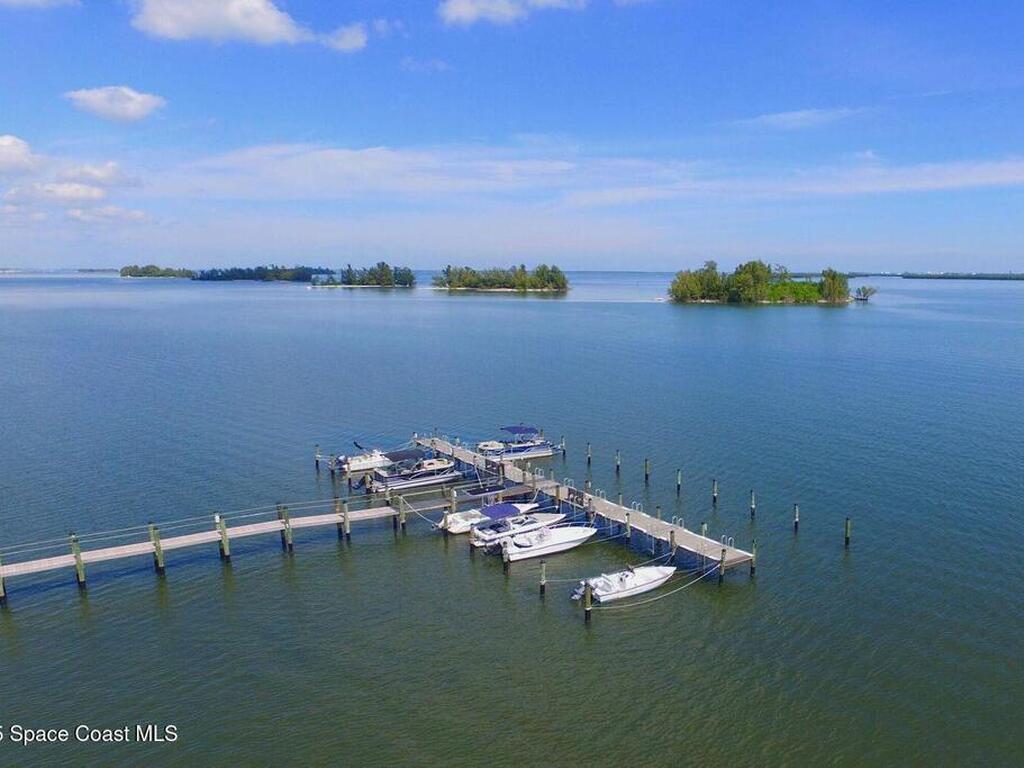 6165 S Mirror Lake Drive, Sebastian, FL 32958