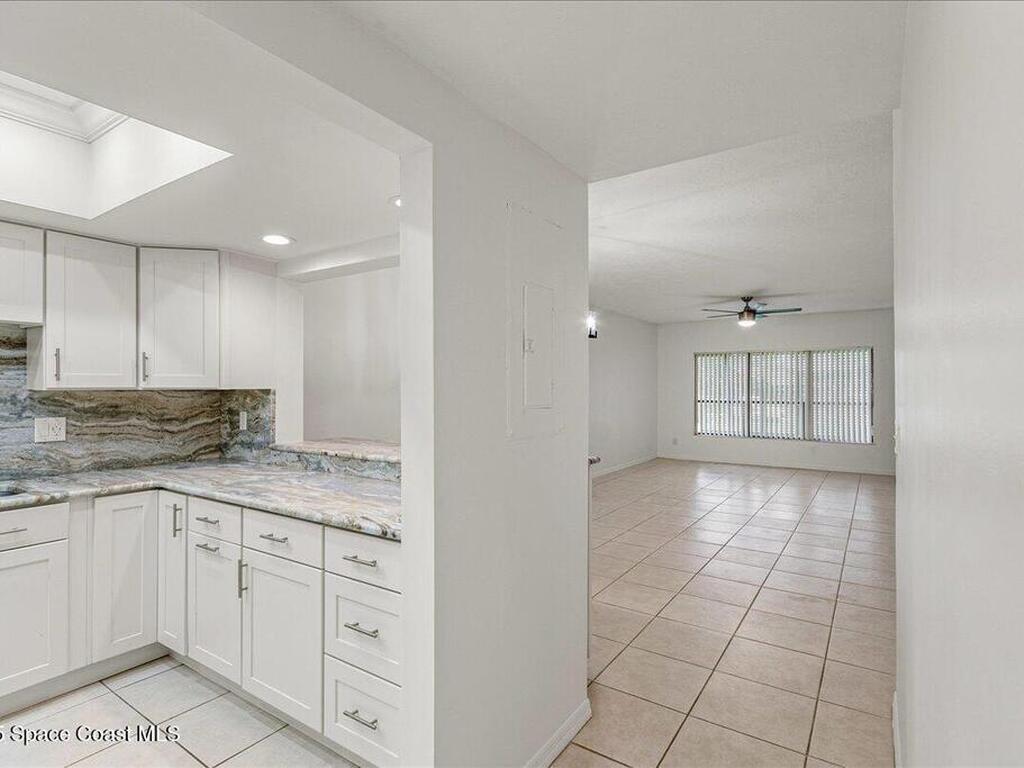 6165 S Mirror Lake Drive, Sebastian, FL 32958