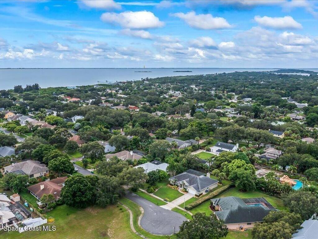 1065 Mercedes Drive, Merritt Island, FL 32952