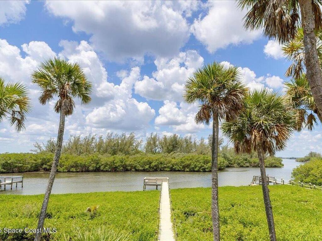350 Hammock Shore Drive, Melbourne Beach, FL 32951