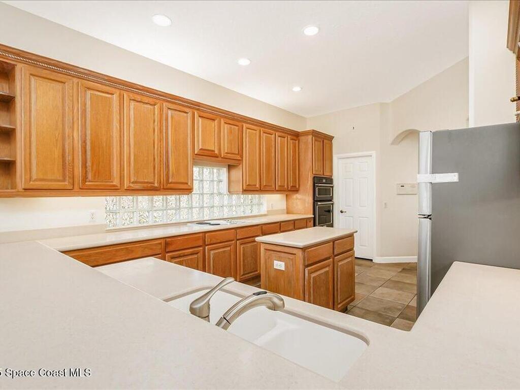 350 Hammock Shore Drive, Melbourne Beach, FL 32951