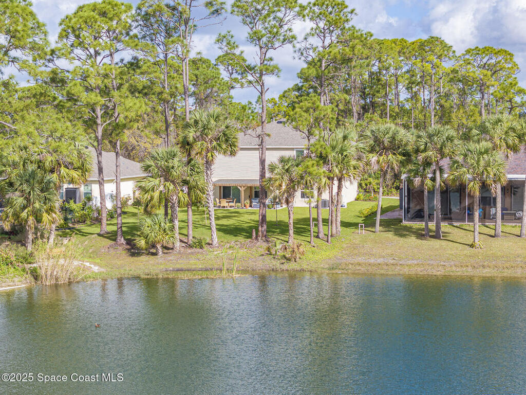 9475 85th Street, Vero Beach, FL 32967