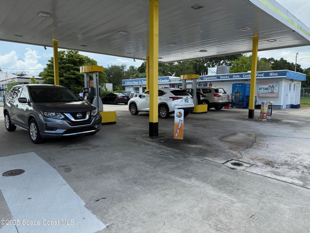 2740 Sarno Road, Melbourne, FL 32935