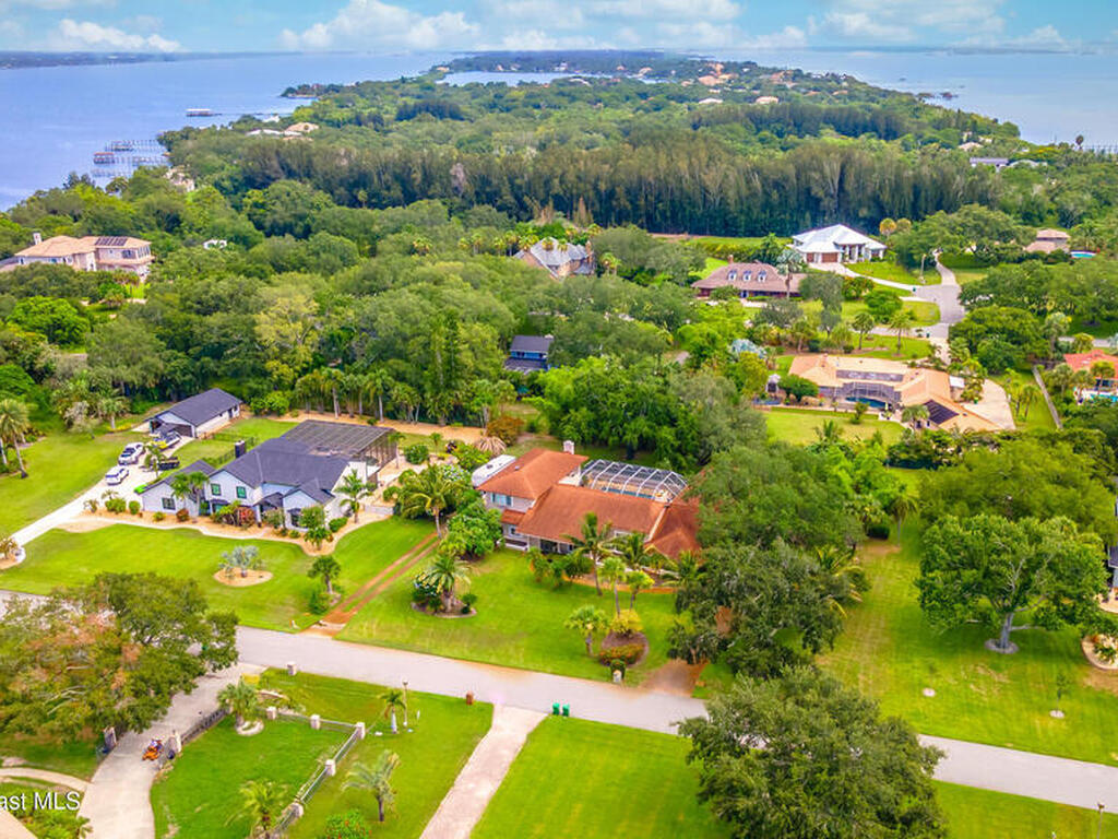 150 Utopia Circle, Merritt Island, FL 32952