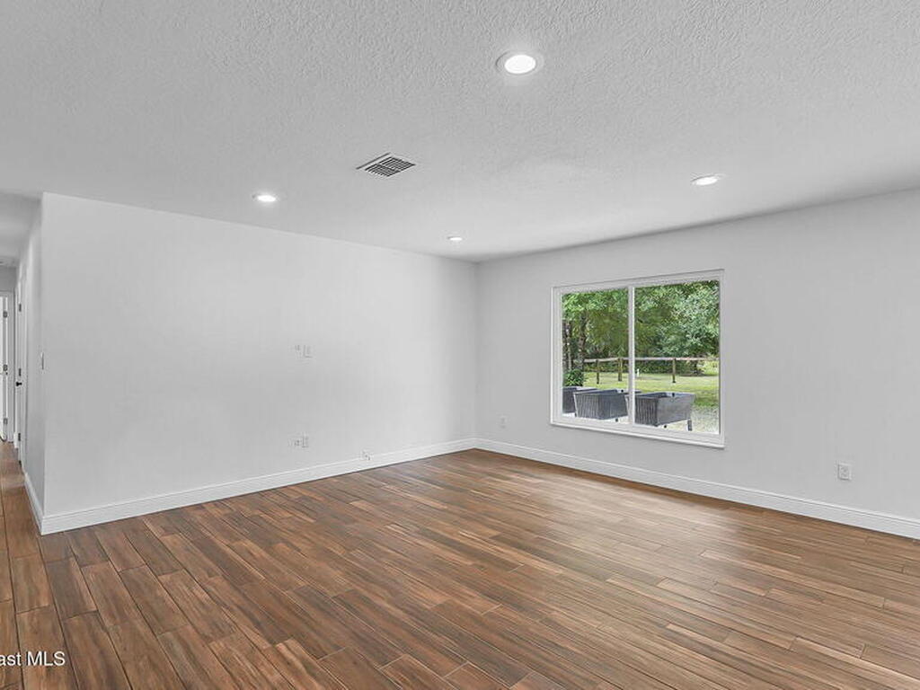 985 Hall Road, Malabar, FL 32950