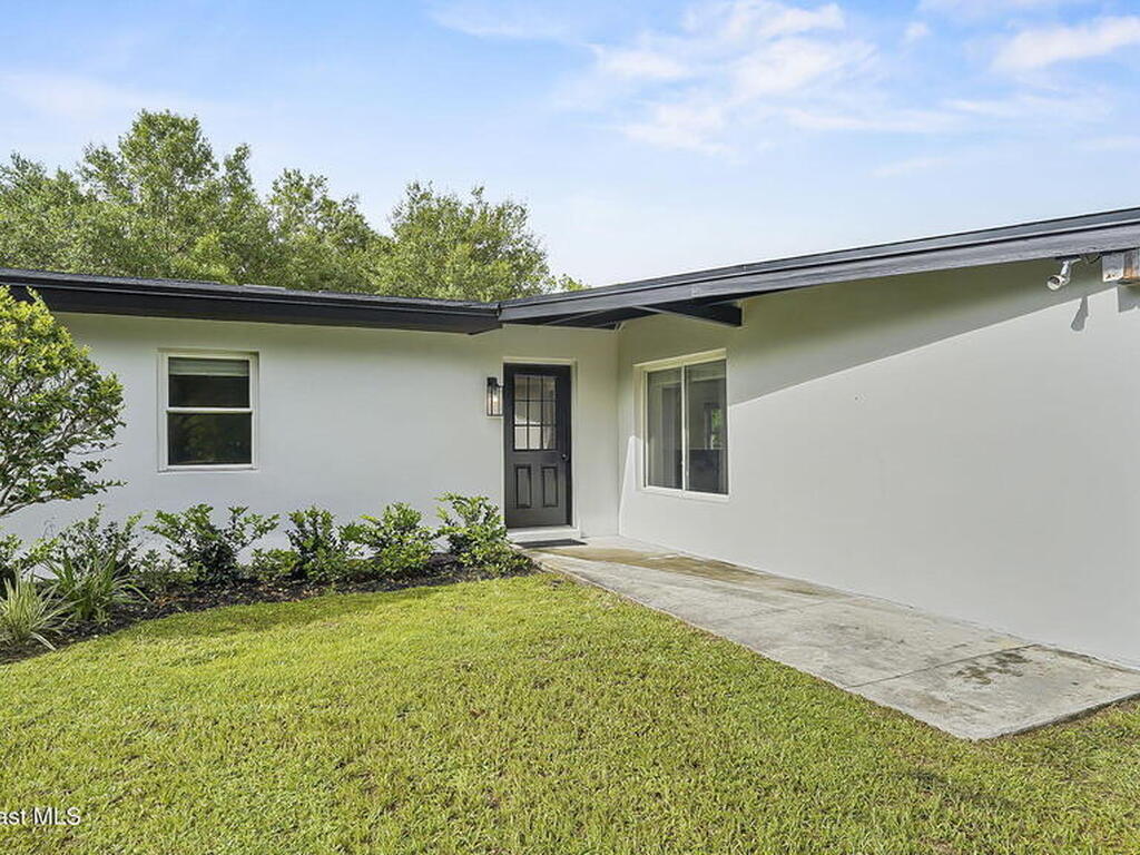 985 Hall Road, Malabar, FL 32950
