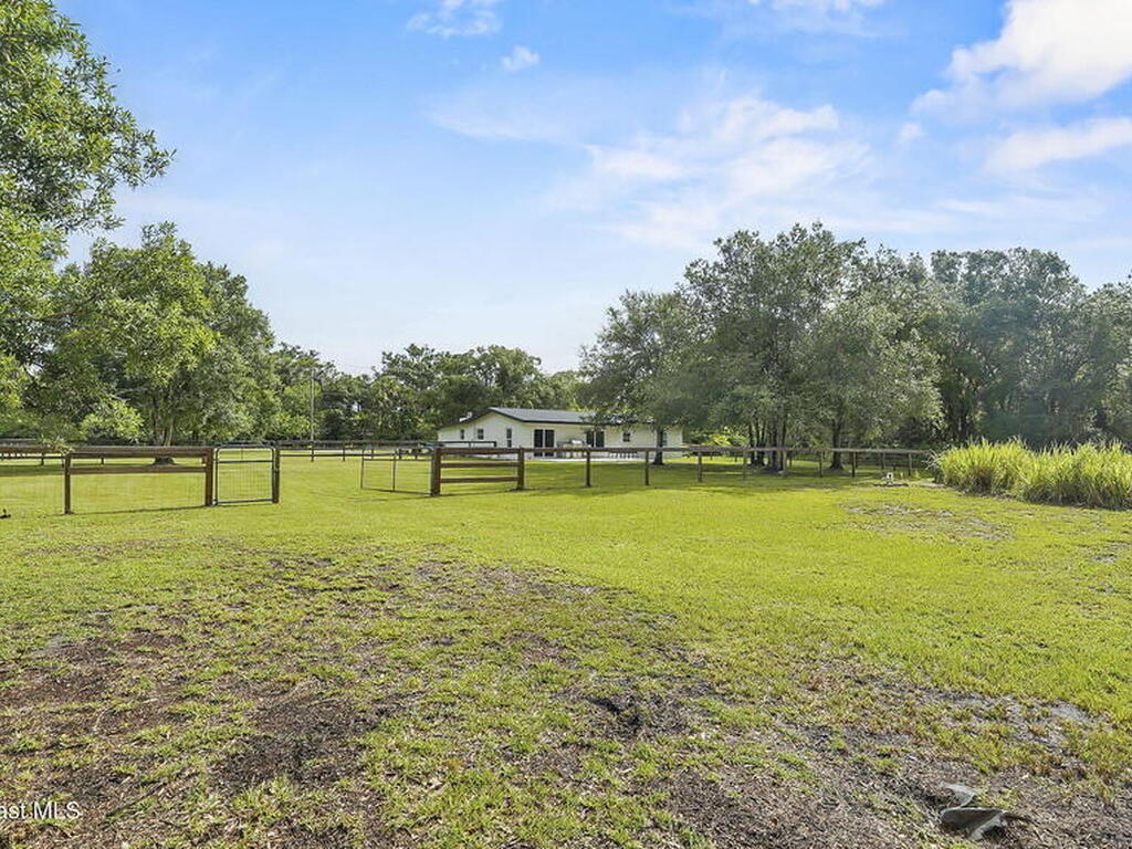 985 Hall Road, Malabar, FL 32950