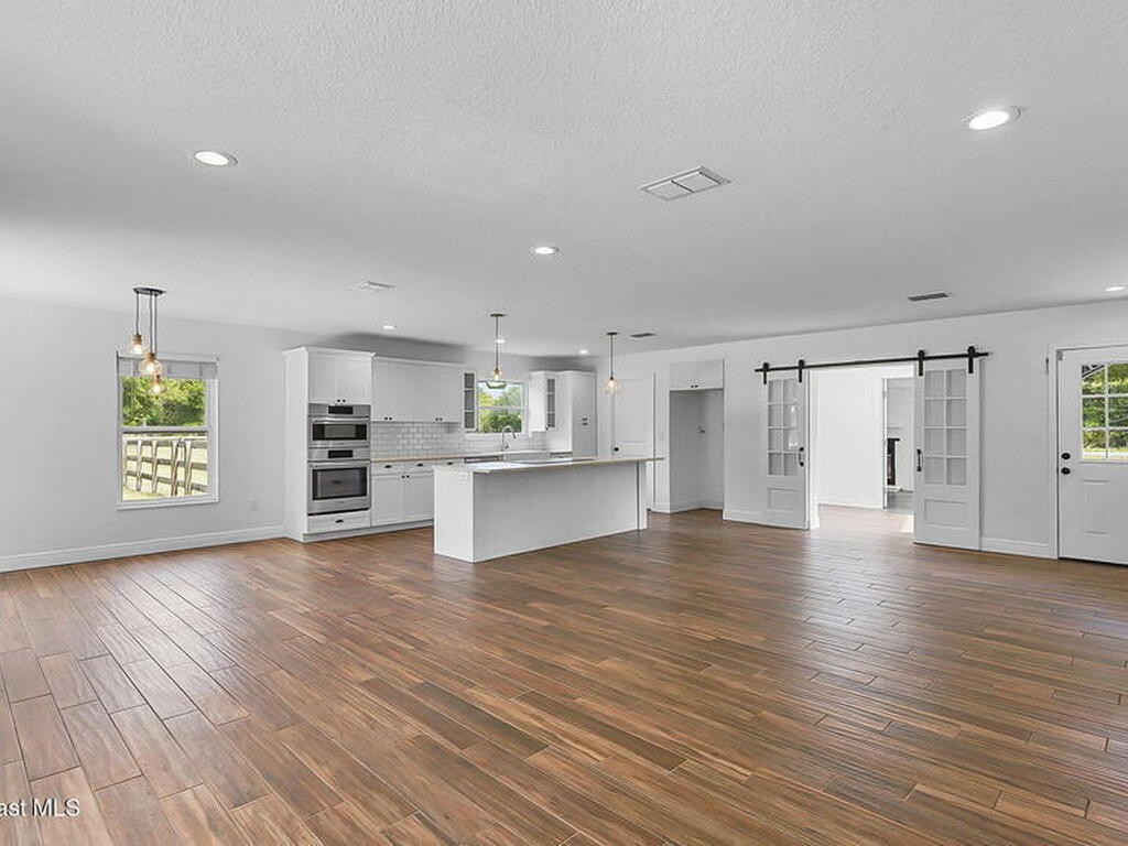 985 Hall Road, Malabar, FL 32950