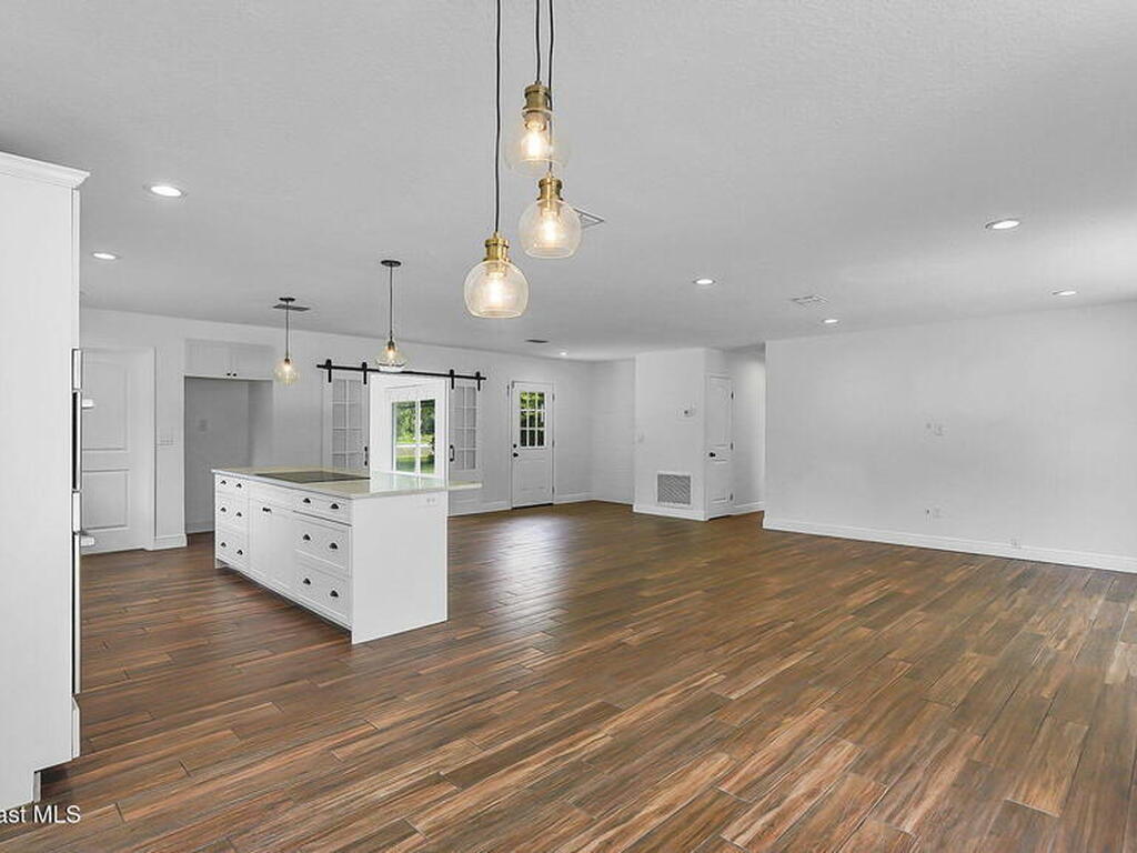 985 Hall Road, Malabar, FL 32950