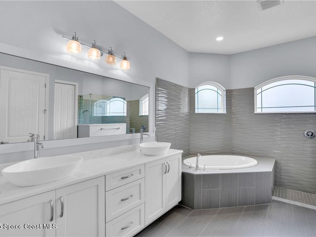 5928 Sequoia Circle, Vero Beach, FL 32967