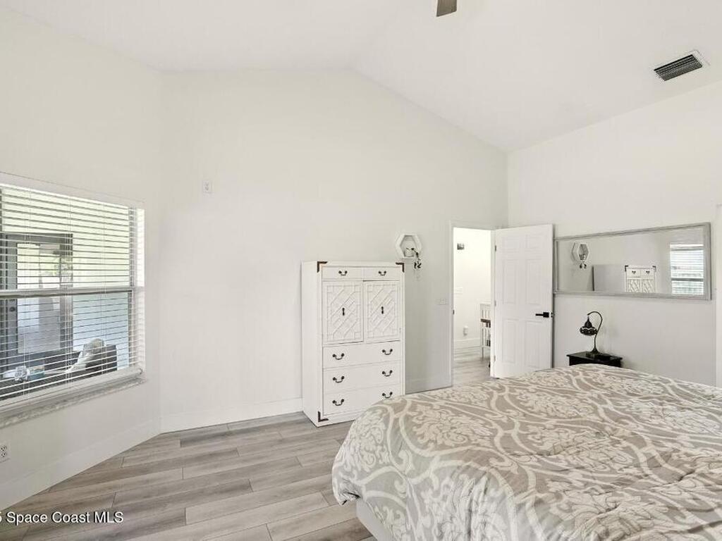 960 Falls Trail, Malabar, FL 32950