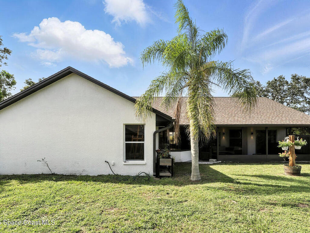 960 Falls Trail, Malabar, FL 32950