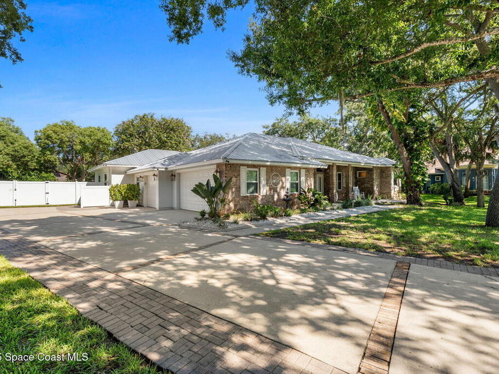 2115 River Oaks Court, Rockledge, FL 32955